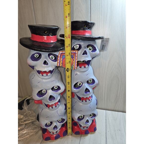 Vtg 1998 Halloween Skull Blow Molds Lighted Stacking 2 Towers Paper Magic NWT - Picture 6 of 7